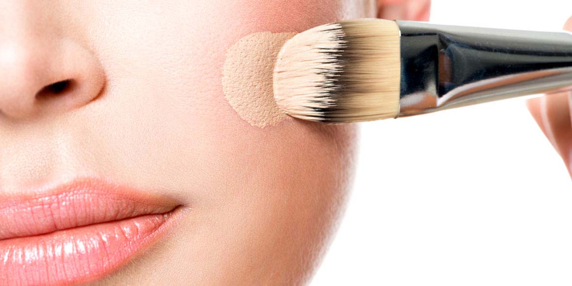 La Columna de Ana María: Los riesgos de usar maquillaje vencido La Columna de Ana María: Los riesgos de usar maquillaje vencido