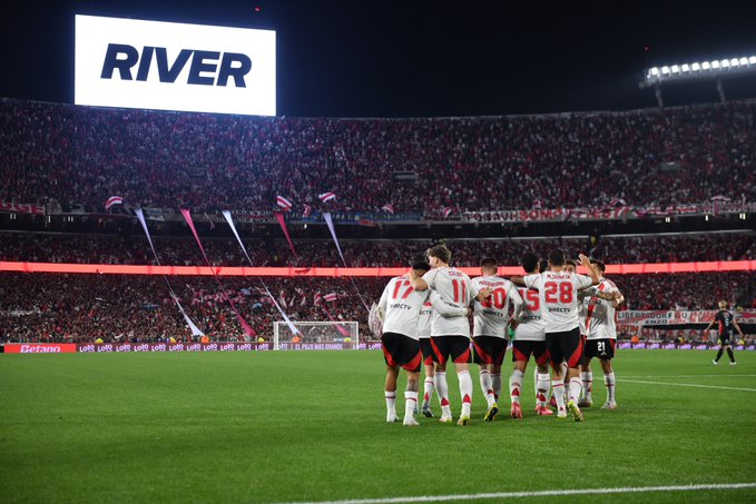 River clasificó a los cuartos de final del Torneo Apertura