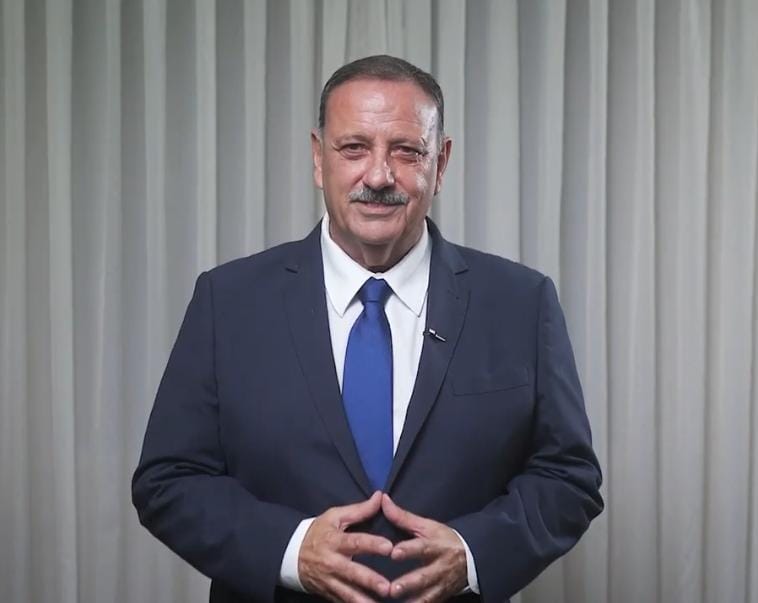 Quintela anunció el aumento salarial para la APP y recategorización general